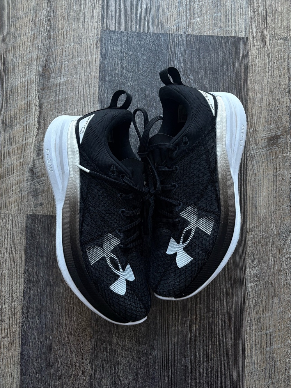 Under armour velociti pro black white running shoe men’s 11